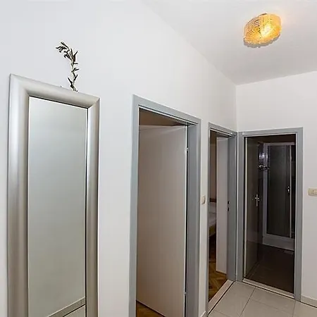 In With Sea View, Terrace, Air Conditioning, Wifi 3423-3 公寓 *